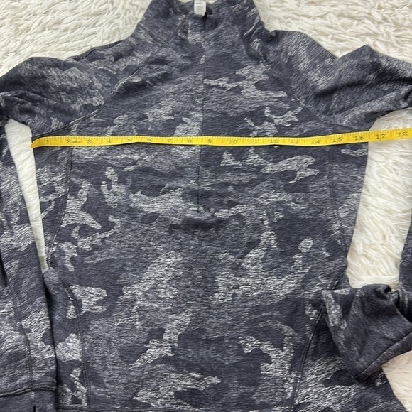 Lululemon Outrun the Elements 1/2 Zip Incognito Camo HTR Black - Picture 5 of 8